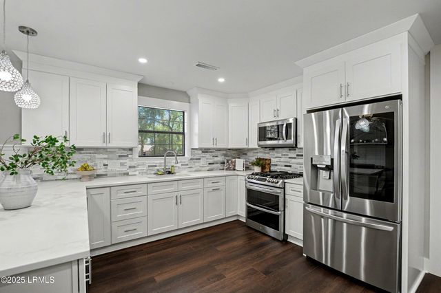 994 Dowlingwood Drive, Beaufort, SC 29902