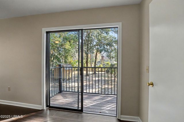 994 Dowlingwood Drive, Beaufort, SC 29902