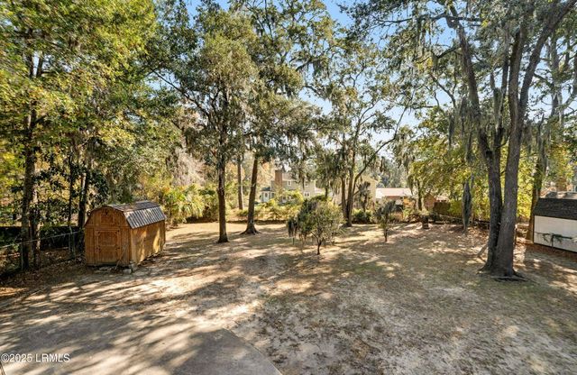 994 Dowlingwood Drive, Beaufort, SC 29902