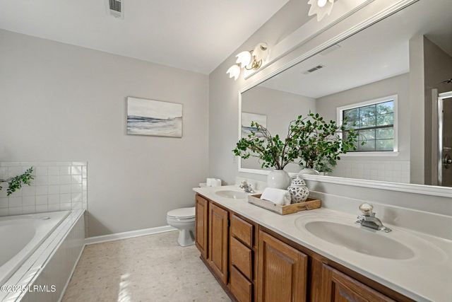 994 Dowlingwood Drive, Beaufort, SC 29902