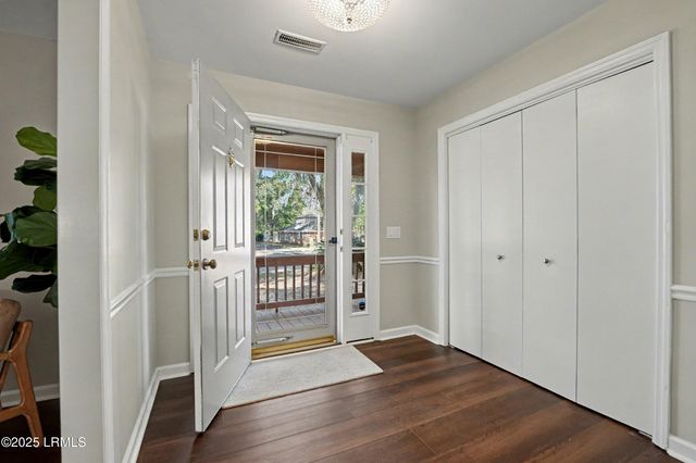 994 Dowlingwood Drive, Beaufort, SC 29902