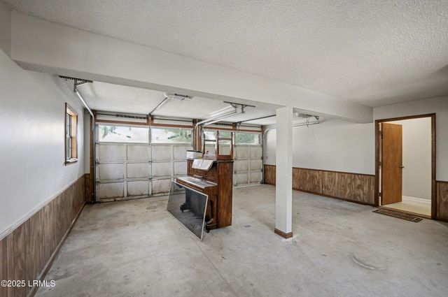 994 Dowlingwood Drive, Beaufort, SC 29902