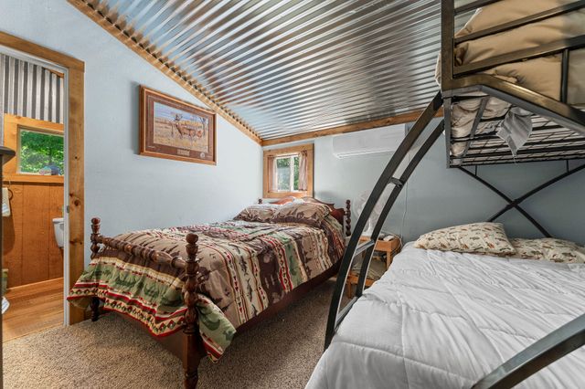 24440 Coveside Lane, Shell Knob, MO 65747