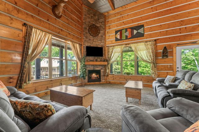 24440 Coveside Lane, Shell Knob, MO 65747