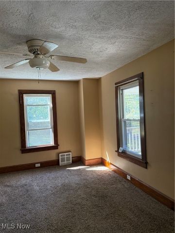 3060 Erie Avenue NW, Massillon, OH 44646