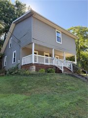 3060 Erie Avenue NW, Massillon, OH 44646