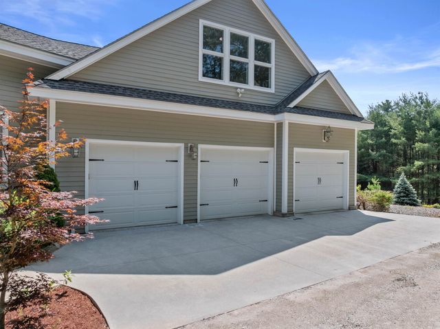 42 High Ridge Road, Moultonborough, NH 03254