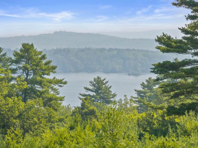 42 High Ridge Road, Moultonborough, NH 03254