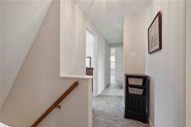 764 Donegal Dr, Bethel Park, PA 15102