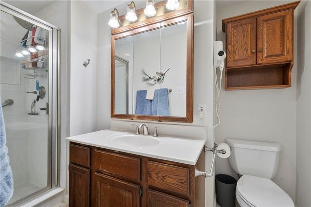764 Donegal Dr, Bethel Park, PA 15102