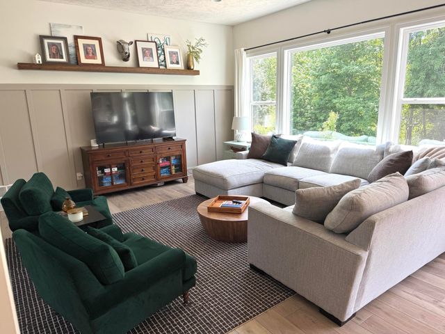 3086 Blairwood, Jenison, MI 49428