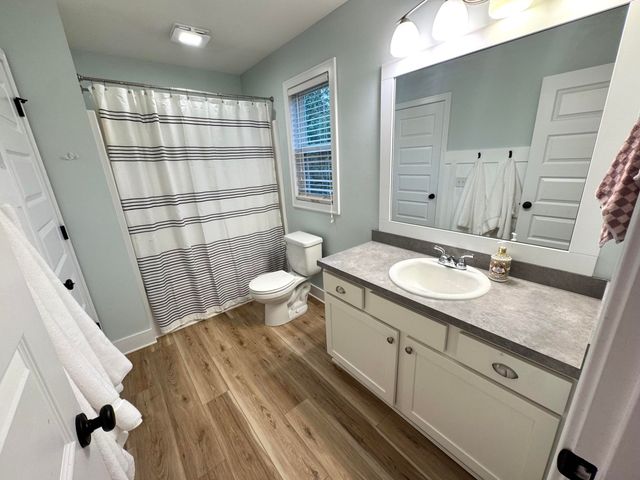 3086 Blairwood, Jenison, MI 49428
