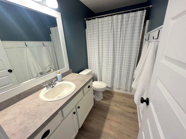 3086 Blairwood, Jenison, MI 49428