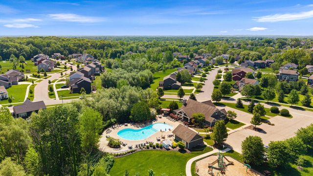 3086 Blairwood, Jenison, MI 49428