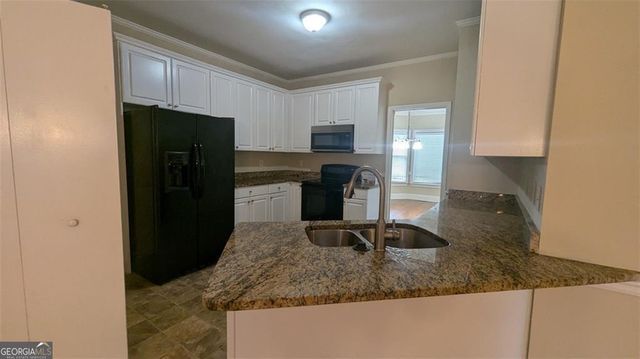 4360 Riverlake Way, Snellville, GA 30039