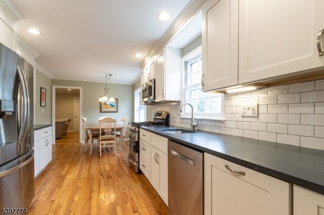 6 Rolling Hill Dr, Morris Twp., NJ 07960