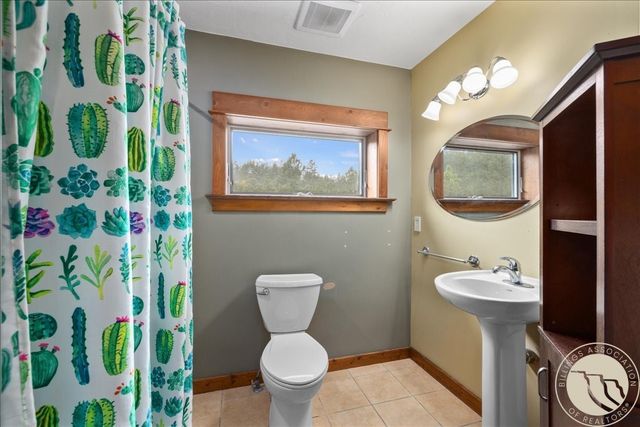 564A Countryman Creek Rd, Columbus, MT 59109