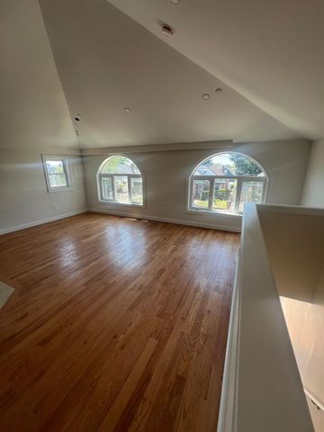 219-37 112th Avenue, Queens Village, NY 11429