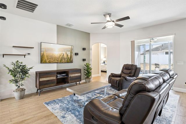 236 MESSINA PL, Howey In The Hills, FL 34737