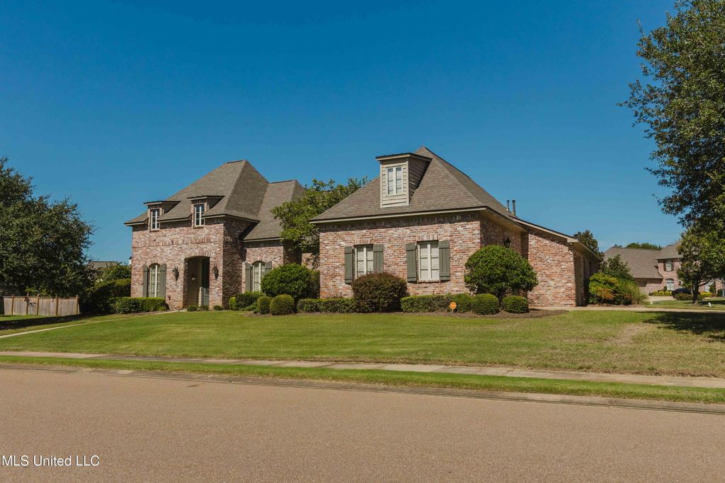 115 Belle Terre Drive, Madison, MS 39110
