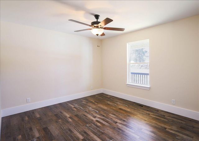 2482 Old York Highway, Dunlap, TN 37327