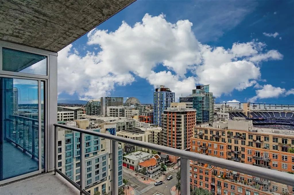 800 The Mark Ln 1807, San Diego, CA 92101
