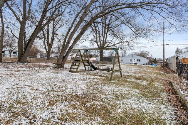 3571 Los Angeles Avenue, Warren, MI 48091