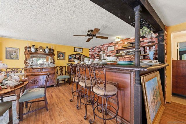 395 San Roque, Escondido, CA 92025