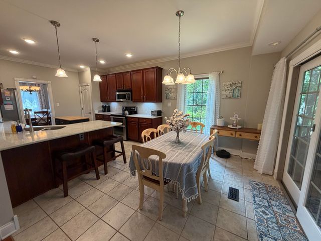 233 View Point Drive, Richmond, KY 40475