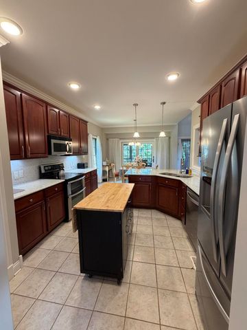 233 View Point Drive, Richmond, KY 40475