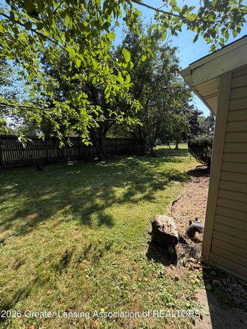 304 Theo Avenue, Lansing, MI 48917