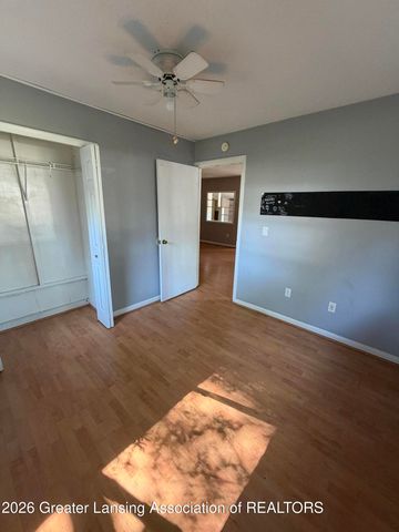 304 Theo Avenue, Lansing, MI 48917