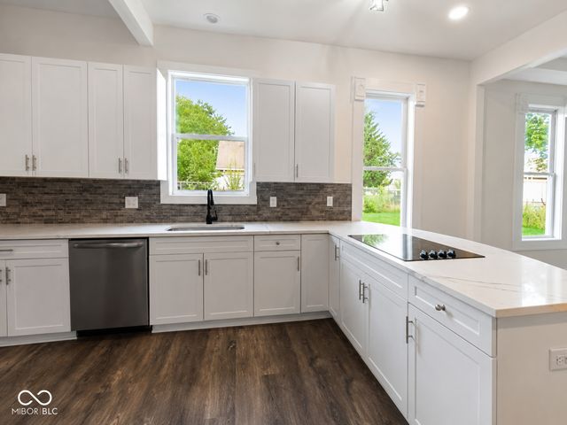 252 Iowa Street, Indianapolis, IN 46225