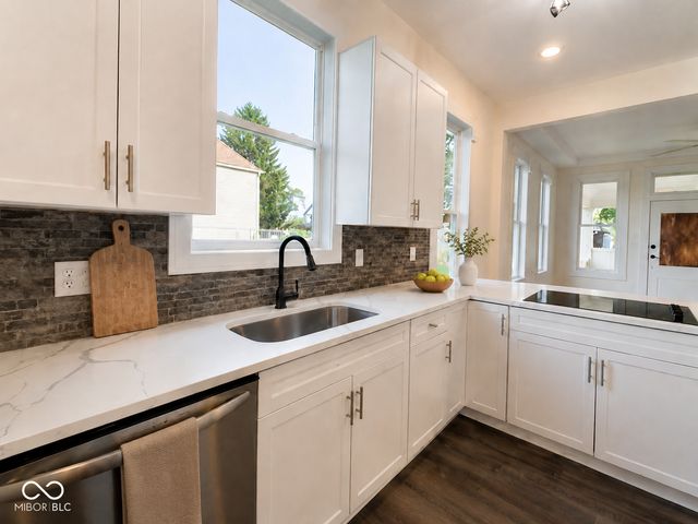 252 Iowa Street, Indianapolis, IN 46225