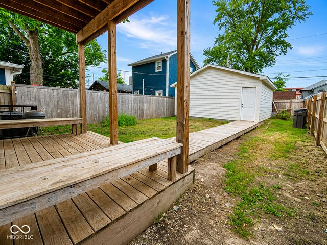 252 Iowa Street, Indianapolis, IN 46225