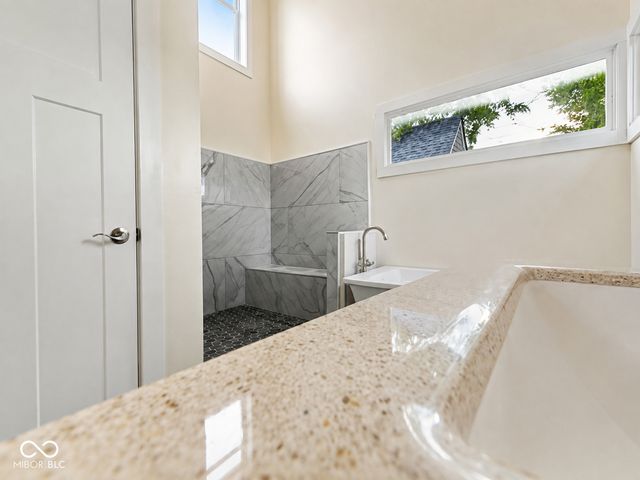 252 Iowa Street, Indianapolis, IN 46225