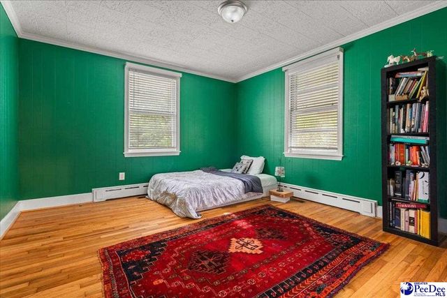 1734 W Carolina Avenue, Hartsville, SC 29550