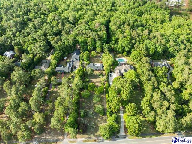 1734 W Carolina Avenue, Hartsville, SC 29550