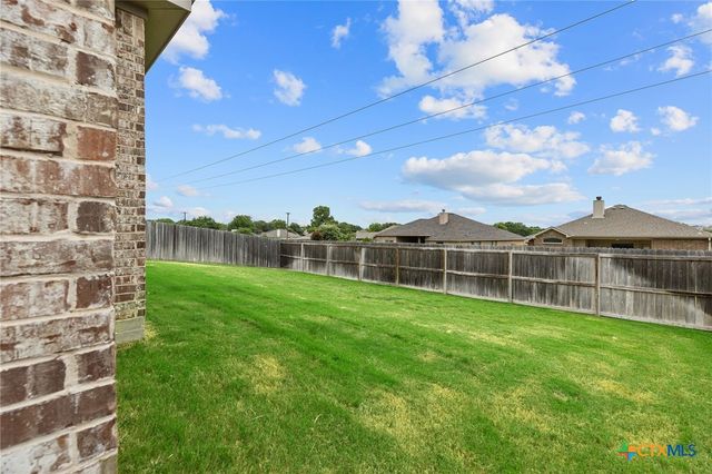 1827 Broken Shoe Trail, Temple, TX 76502