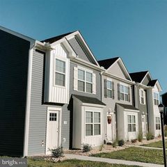 3655 KORTNI DRIVE #41, Dover, PA 17315