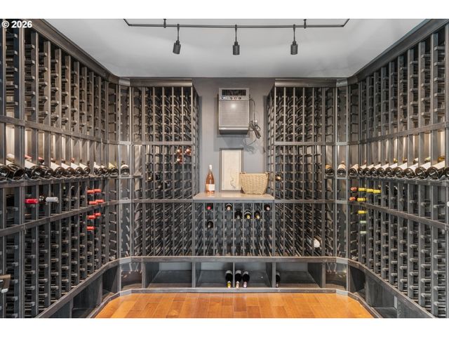 72 NANSEN SUMMIT, Lake Oswego, OR 97035