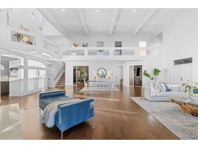 72 NANSEN SUMMIT, Lake Oswego, OR 97035