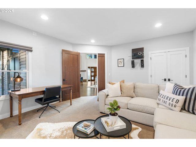 72 NANSEN SUMMIT, Lake Oswego, OR 97035