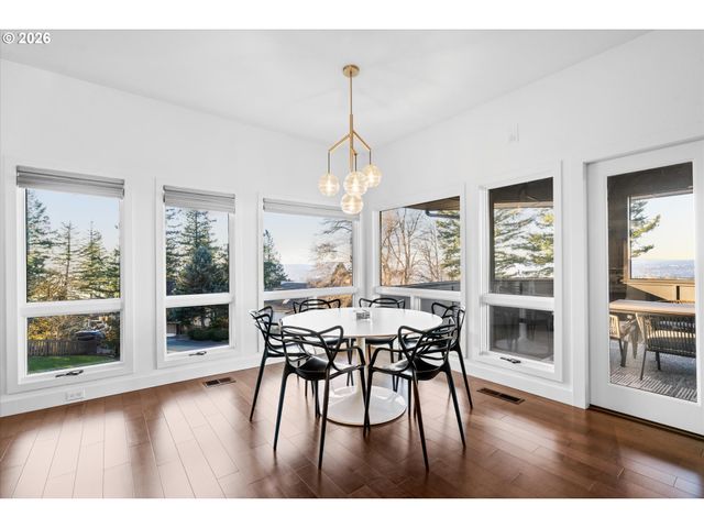 72 NANSEN SUMMIT, Lake Oswego, OR 97035