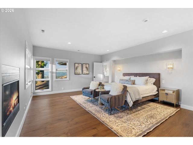 72 NANSEN SUMMIT, Lake Oswego, OR 97035