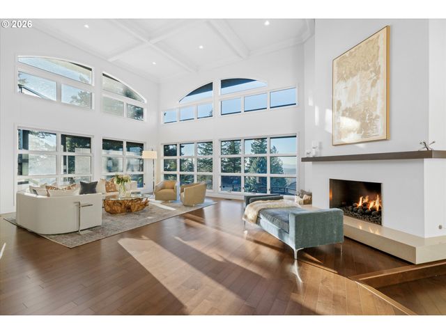 72 NANSEN SUMMIT, Lake Oswego, OR 97035