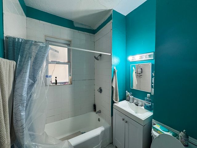 79 Grove, Chelsea, MA 02150