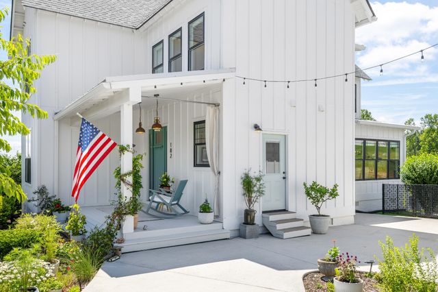 182 Little Owl Lane, Jasper, TN 37347
