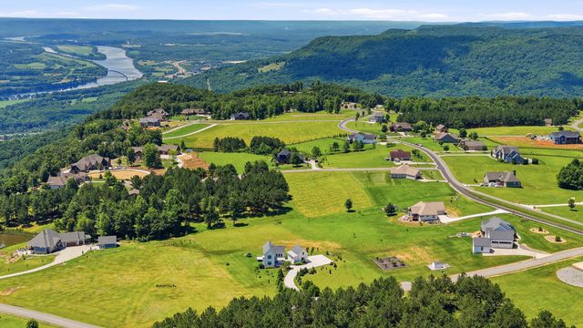 182 Little Owl Lane, Jasper, TN 37347