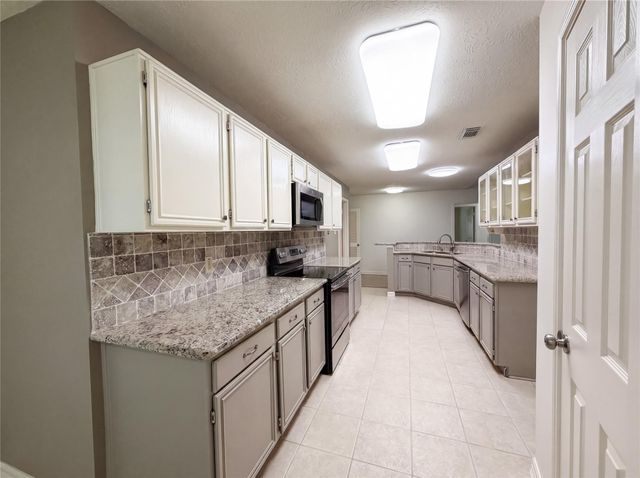 4939 Shady Oaks Lane, Friendswood, TX 77546